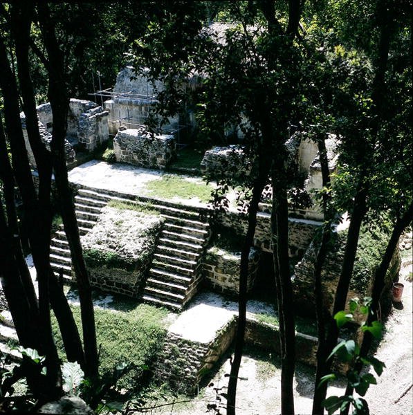 Temple N, késő klasszikus időszak (i.sz. 600-900) (fotó) alkotó: Mayan Mayan
