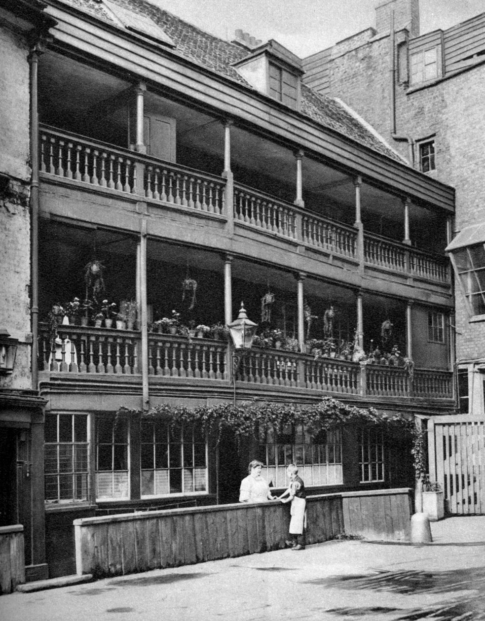 The George, 17. századi fogadó, Southwark, London, 1926-1927 alkotó: McLeish