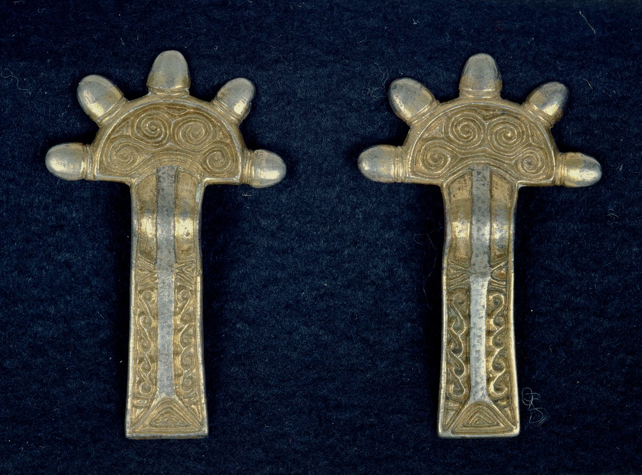 Brosspár, Saint-Sauveur 79. sírjából (arany és ezüst) alkotó: Merovingian