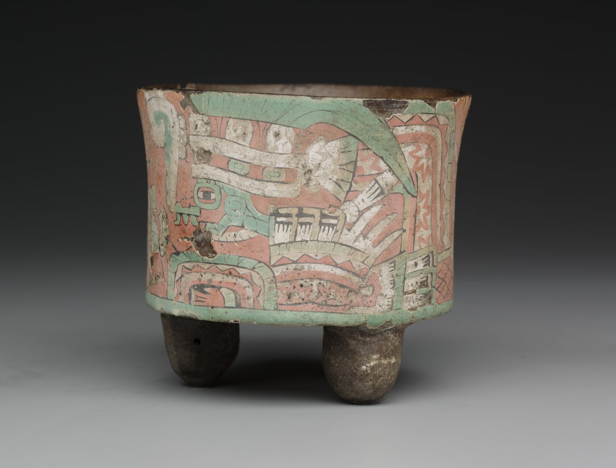 Hengeres háromlábú edény két szemüveges figurával, Kr. e. 400-650 (kerámia, stukkó és festék) alkotó: Mesoamerican Mesoamerican