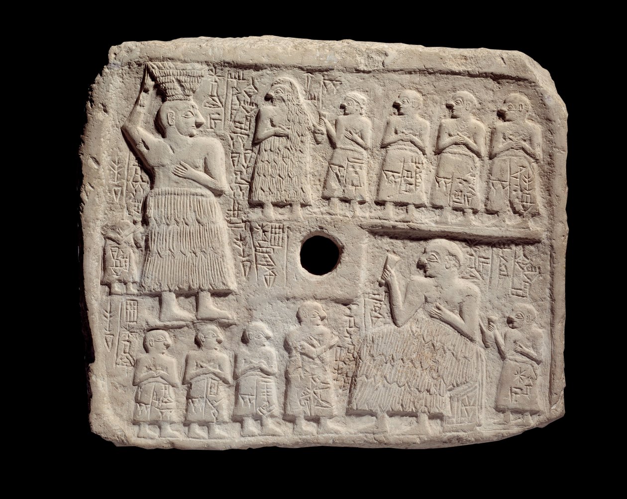 Mezopotámia: alacsony dombormű Ur-Nanshe (A mi nanszénk), Lagash királyának mészkövében. sumér korszak. Tello Paris, musee du Louvre - Emlékdombormű Ur-Nanshe, Lagash (Ur-Nanshe) királya vallási épületének építésére (A mi nanshe) innen alkotó: Mesopotamian Mesopotamian