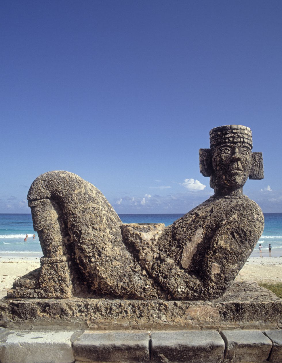 Chac-Mool szobrának másolata Chichen-Itza-ból, Yucatanból, ie 987-1185 körül (mészkő) alkotó: Mexican School