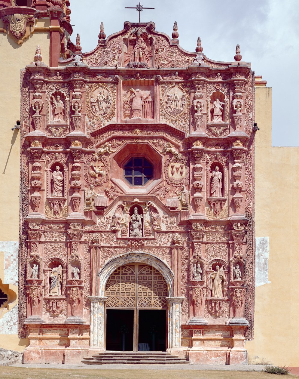 A Santa Maria del Agua de Landa ferences missziós templom homlokzata, 1760-78 alkotó: Mexican School