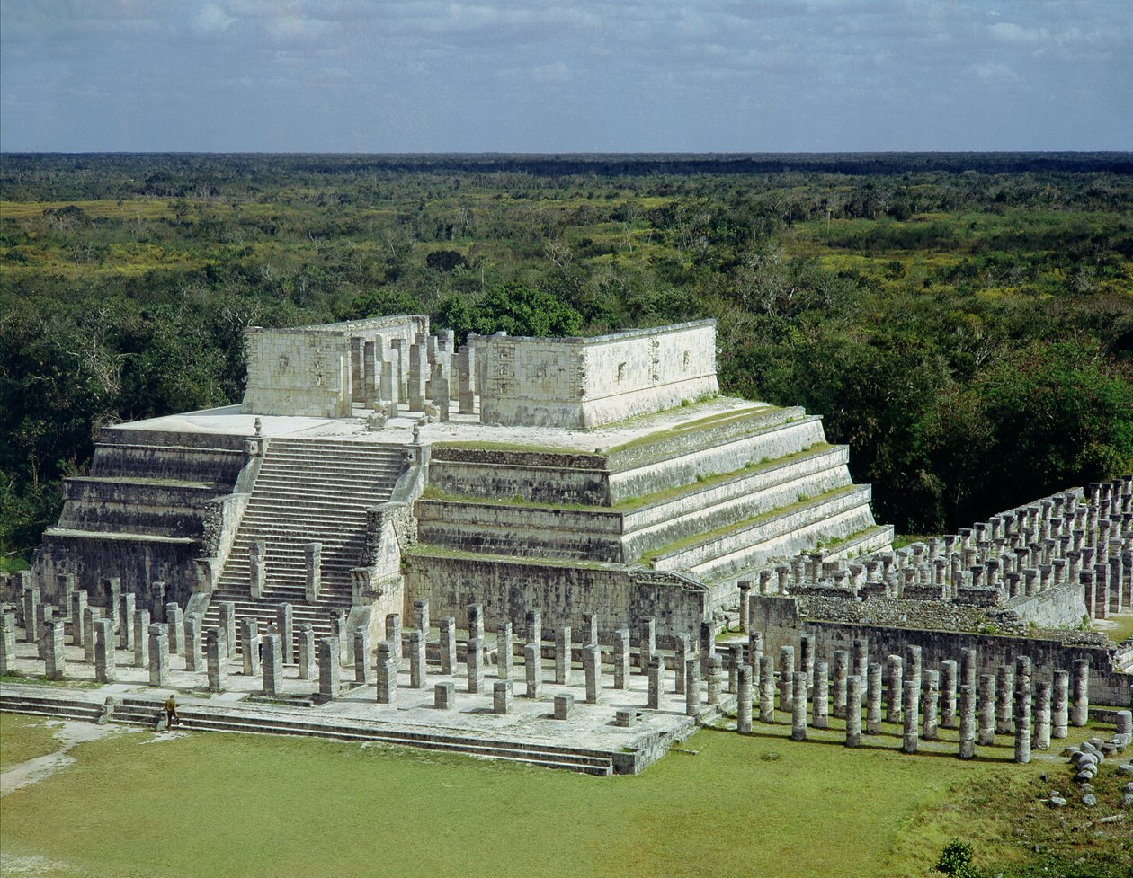 Kilátás a Harcosok templomáról (vagy 1000 oszlopról) i.sz. 150. után alkotó: Mexican School