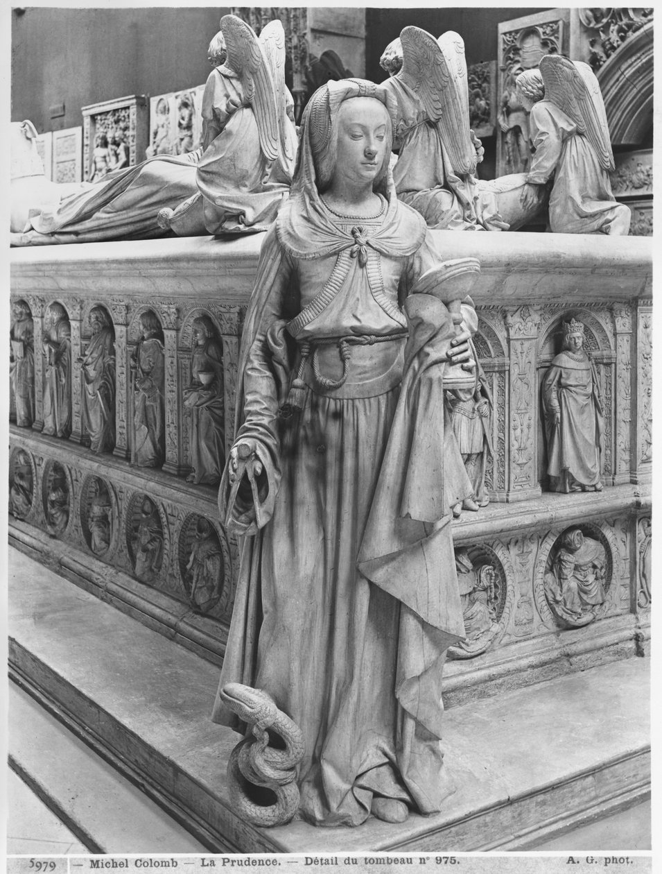 Nantes, Szent Péter és Szent Pál székesegyház, II. Ferenc, Bretagne hercegének és Foix-i Margitnak a síremléke, Prudence részlete, 1502-07 márványból készült gipszöntvény lásd még 345884 színes fotó alkotó: Michel Colombe