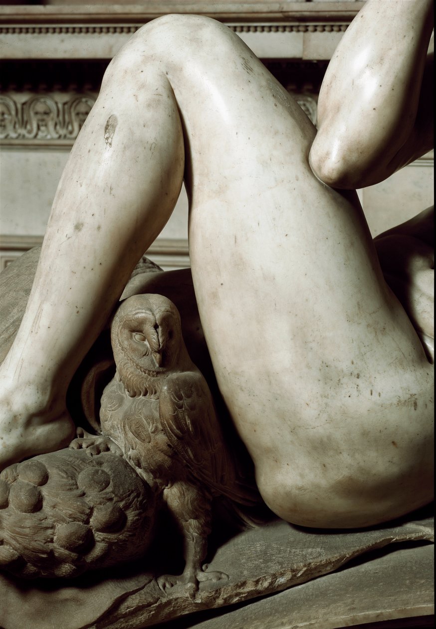 A nappal és az éjszaka allegóriája: az éjszaka részlete. Giuliano de Medici mauzóleuma. Márvány szobor alkotó: Michelangelo Buonarroti
