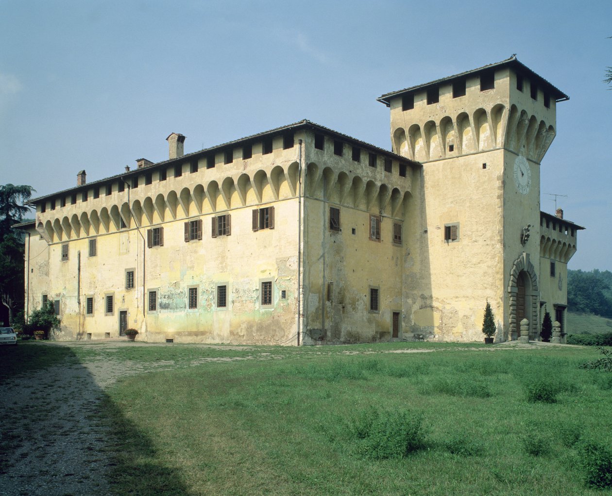 Villa Medicea Cafaggiolo, a Cosimo Il Vecchio (1389-1464) számára tervezett (lásd még: 60455) alkotó: Michelozzo di Bartolommeo