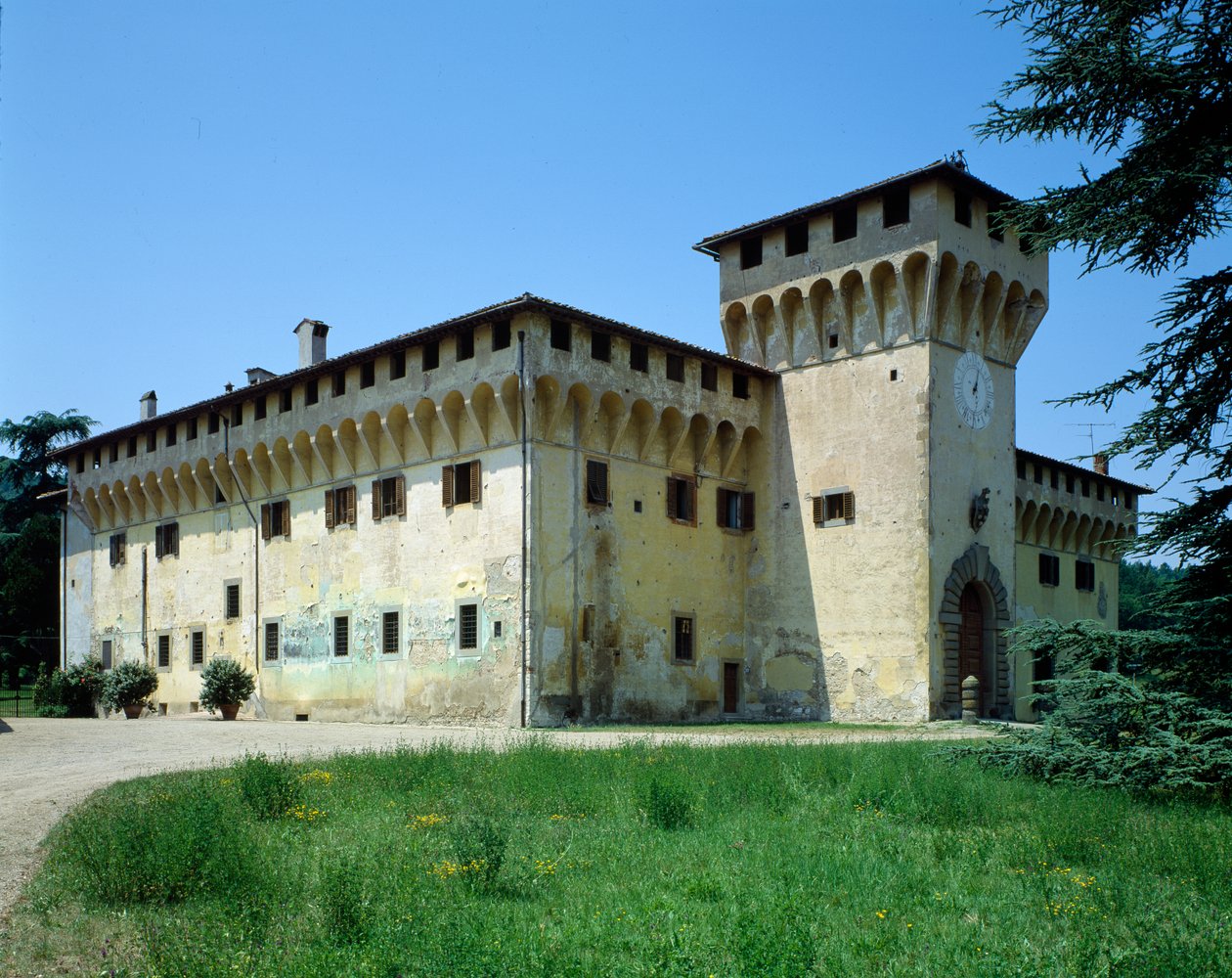 A Cafaggiolo-i Medici-villa, 1451-ben épült alkotó: Michelozzo di Bartolommeo