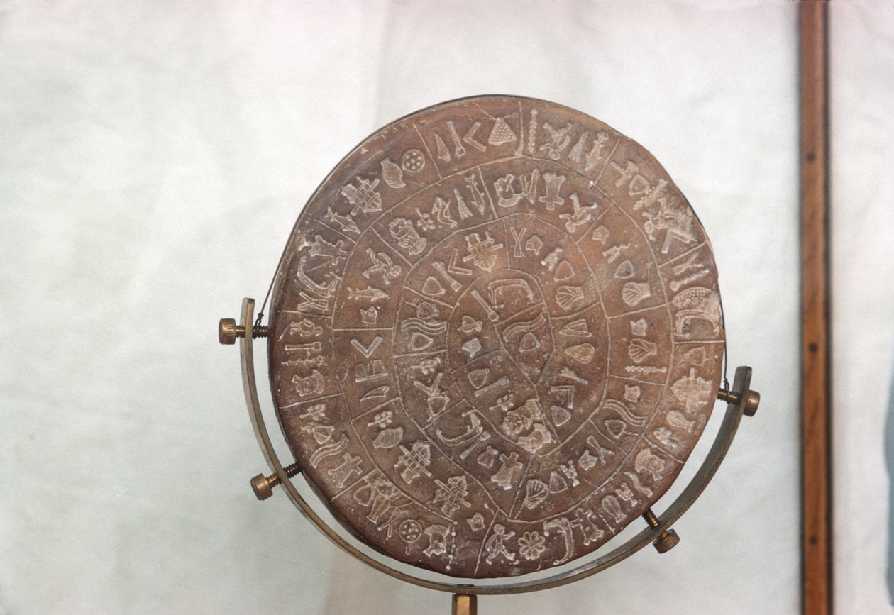 Phaestos korongja, ie 1700-1600 (égetett agyag) alkotó: Minoan