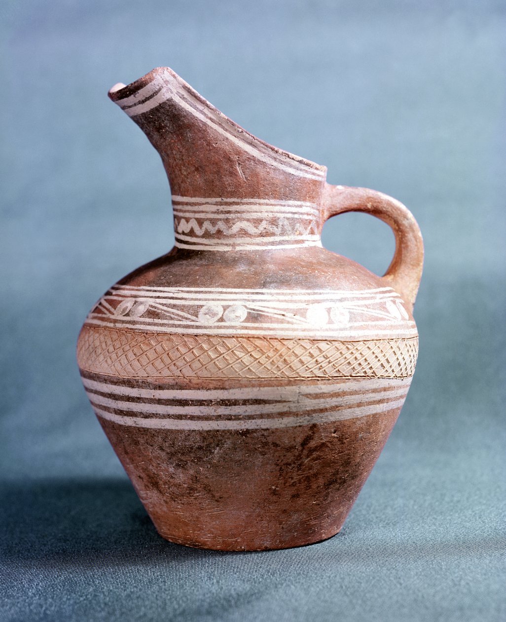 Korsó Knósszoszból, Kréta, Kr.e. 1700-1500 (festett és bekarcolt cserépedény) alkotó: Minoan