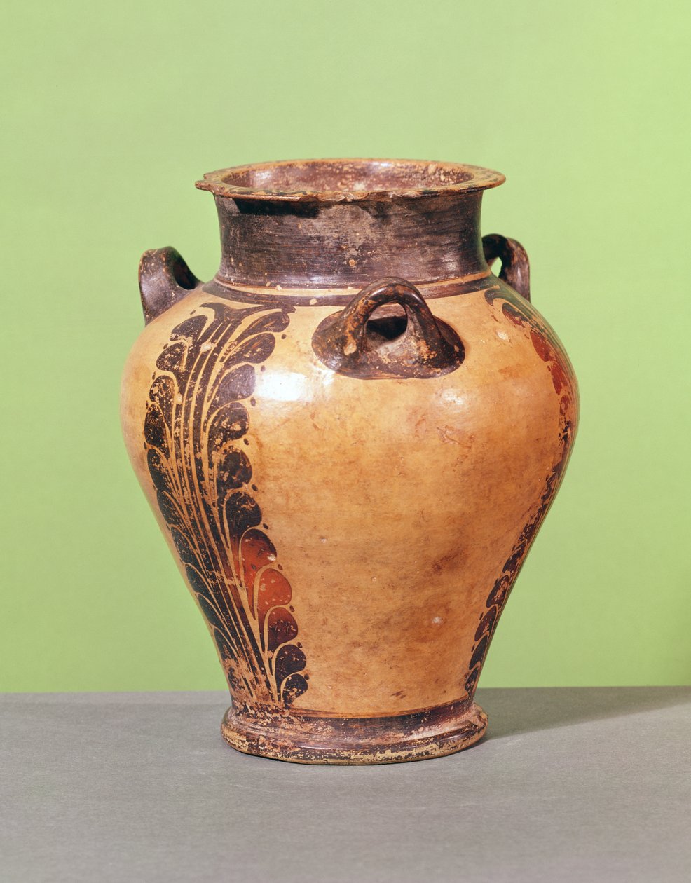 Kis pithok stilizált levélmintával, ie 1500-1400 (kerámia) alkotó: Minoan
