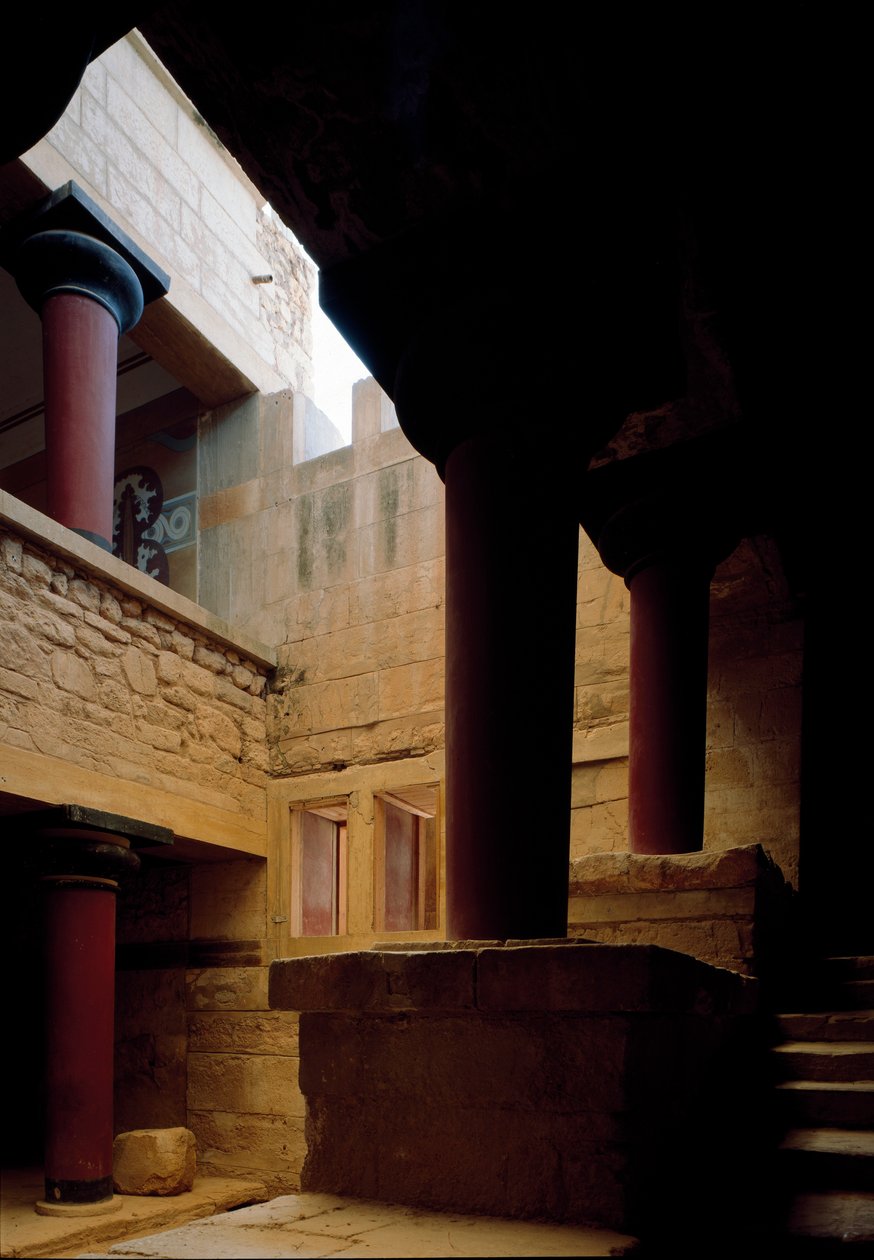 Minószi művészet: Minos király Cnossos (Knossos) palotájának belső képe, keleti lépcsőház és tetőablak. Kr.e. 1600-1400. Kréta alkotó: Minoan