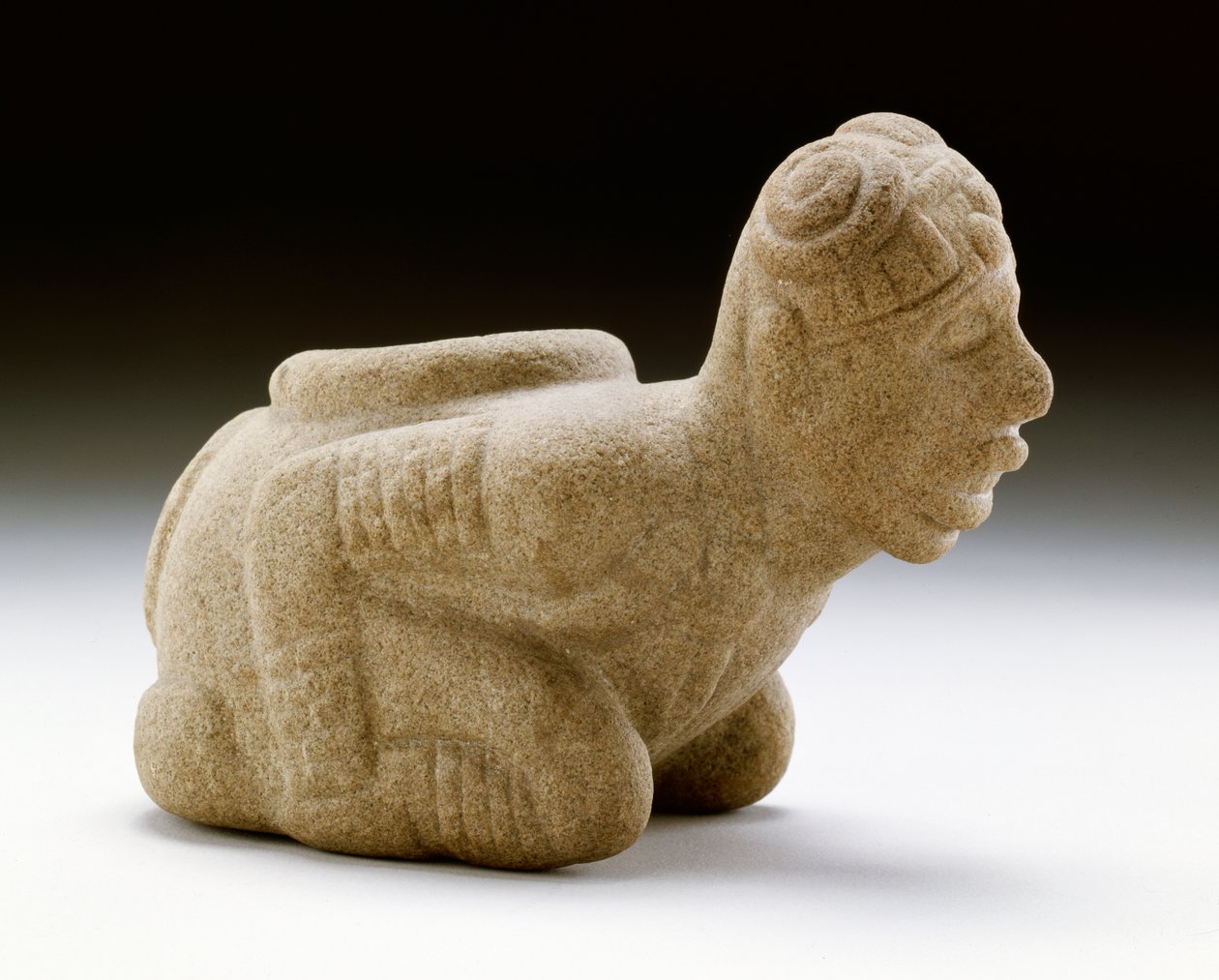Térdelő fogolypipa, Natchez alkotó: Mississippian culture