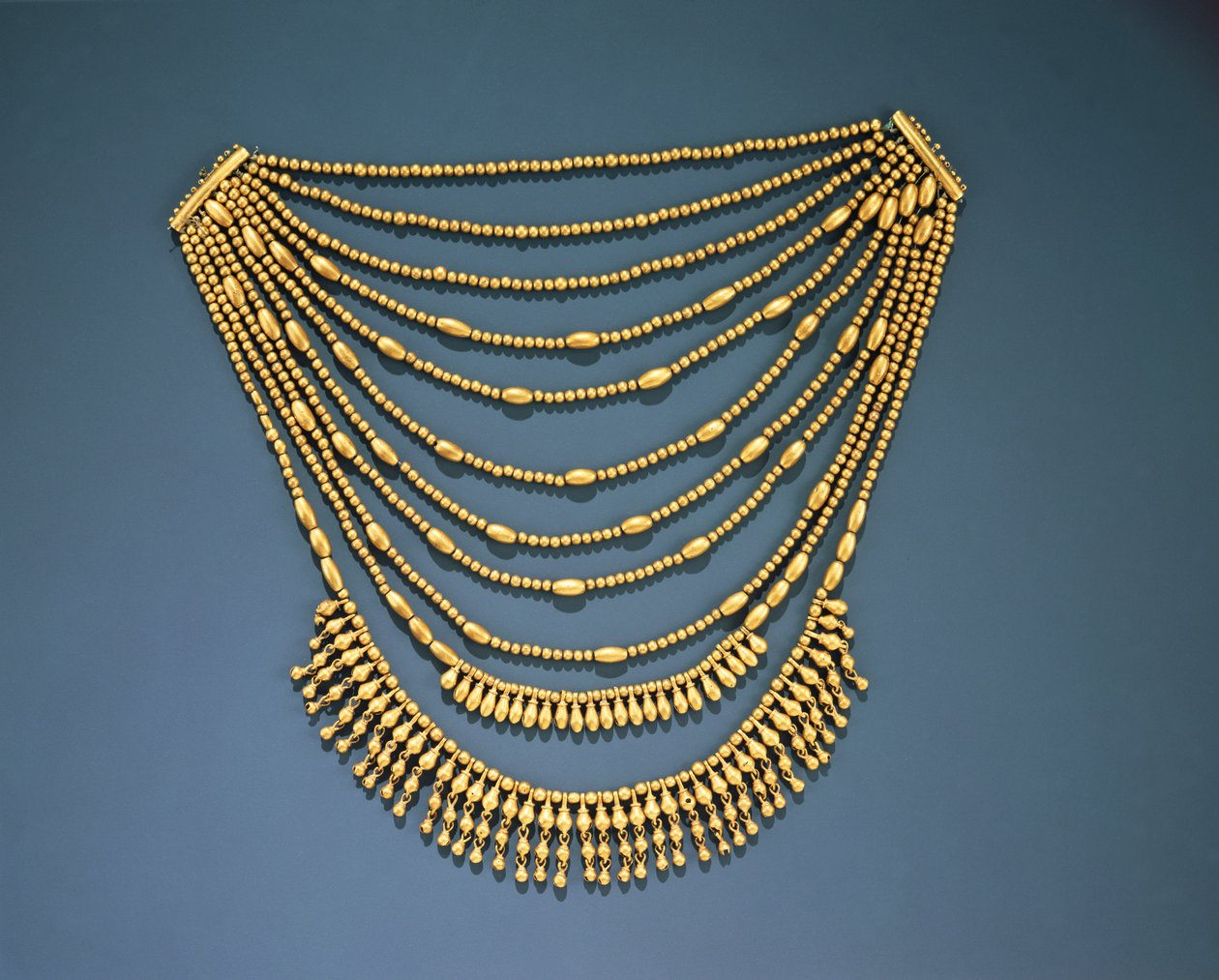 Nyaklánc csengőkkel (arany) alkotó: Mixtec