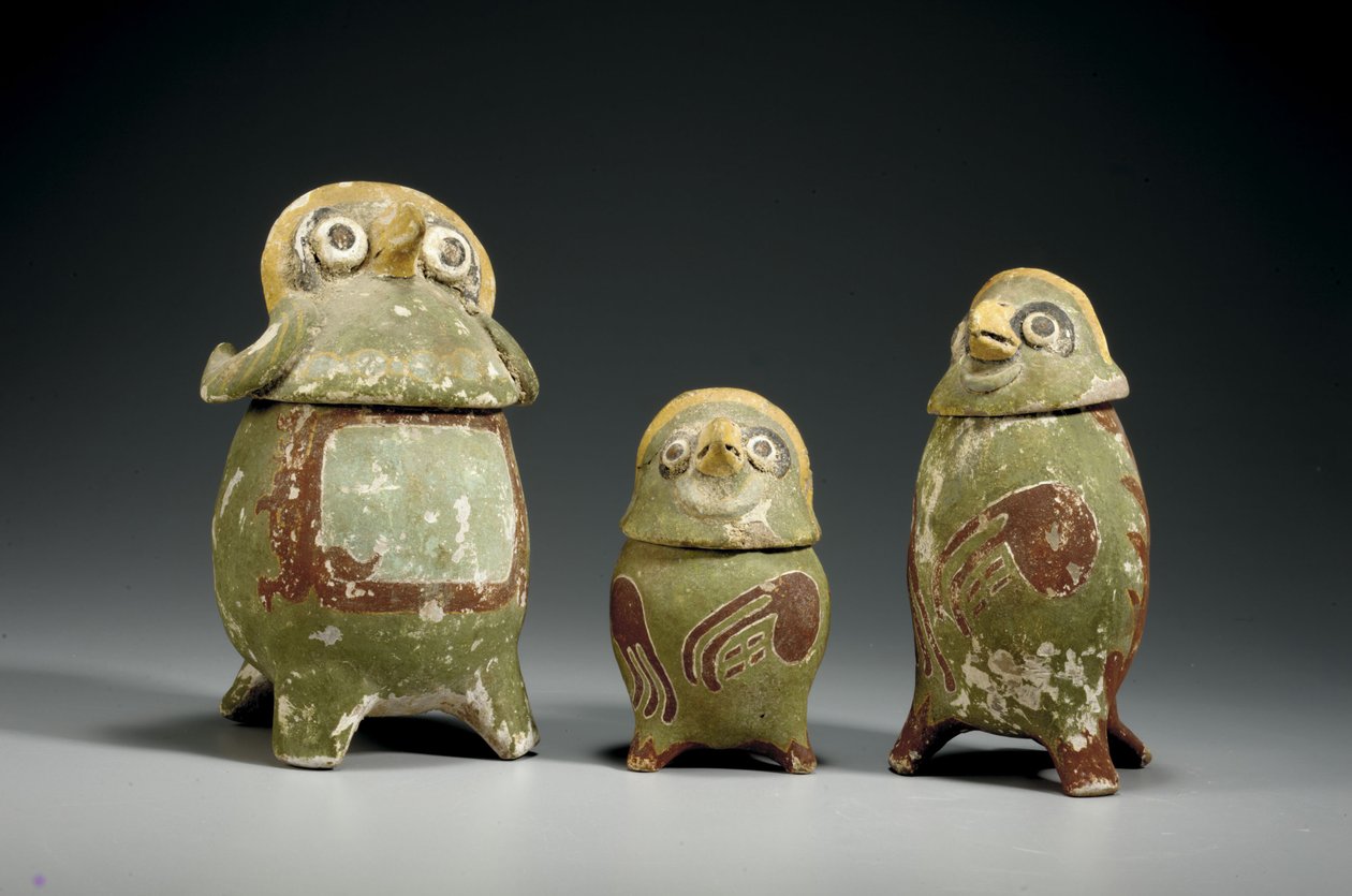 Három Mixtec polikróm terrakotta edény, 900-1200 körül alkotó: Mixtec