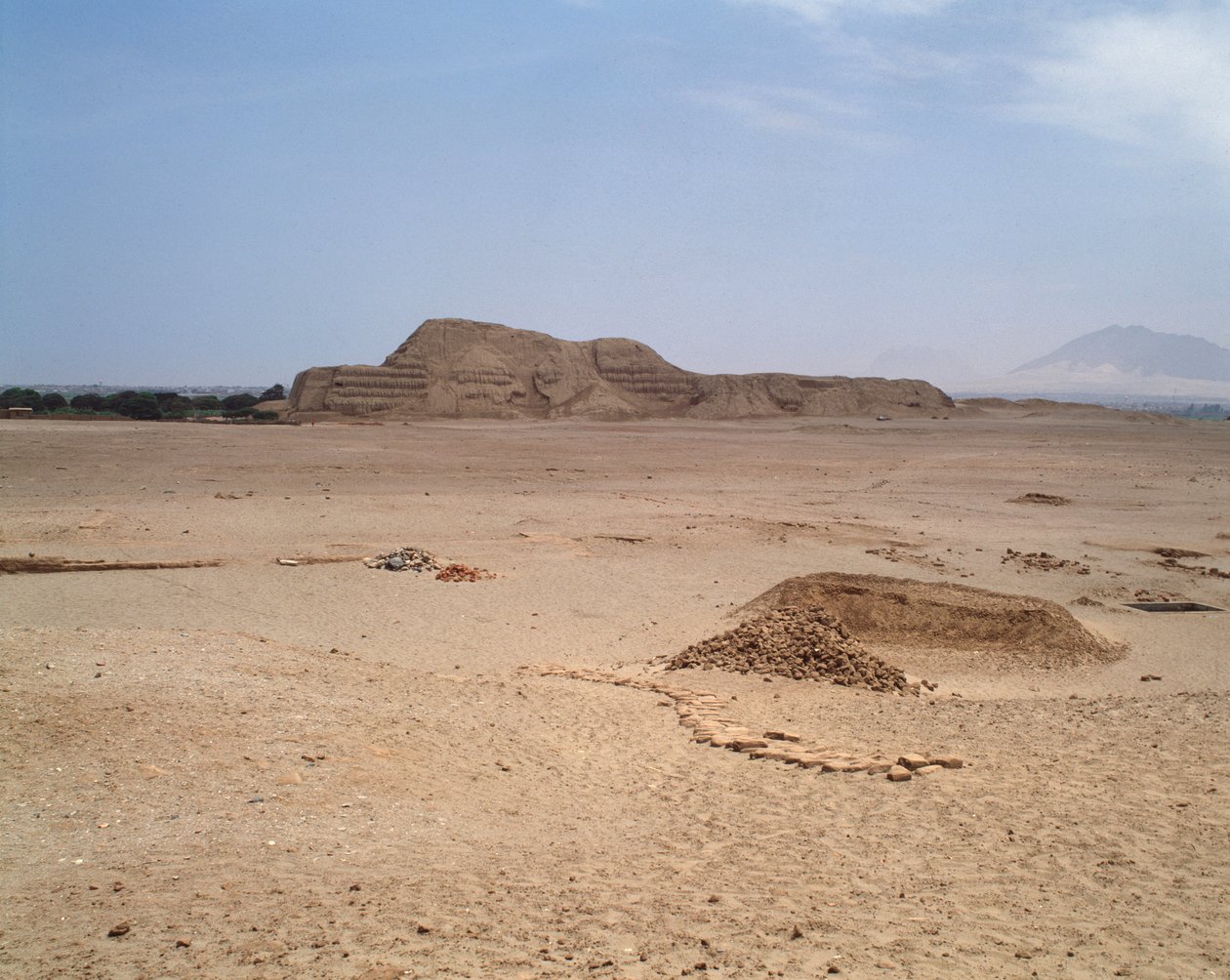 Kilátás a Mochican téglatemplomra (1983 – Fényképészet) alkotó: Moche Moche