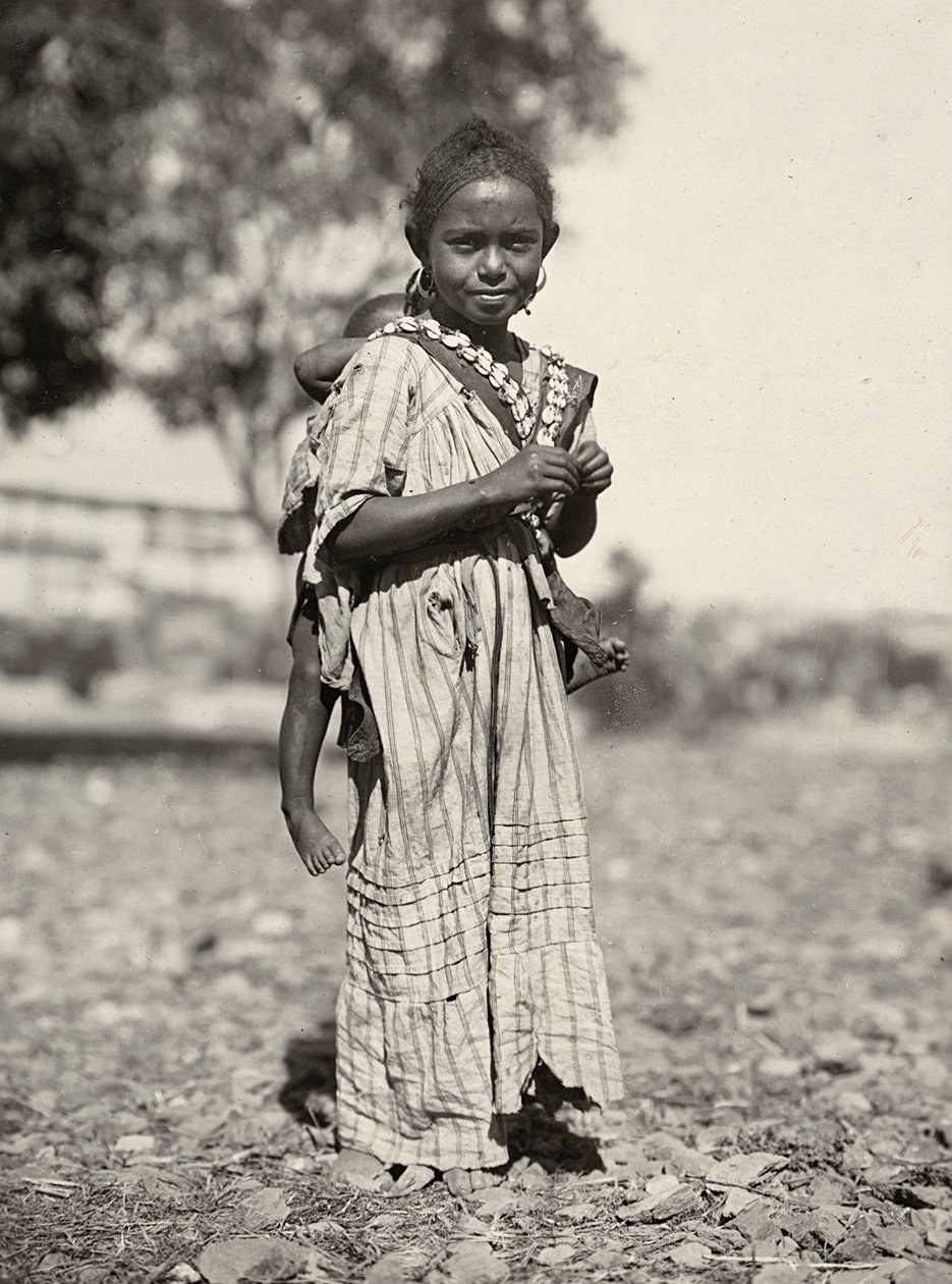 „Birodalom építése” a fasiszta korban: egy abesszin lány, 1936.09.05. (f/w fotó) alkotó: Modestino Baldinetti