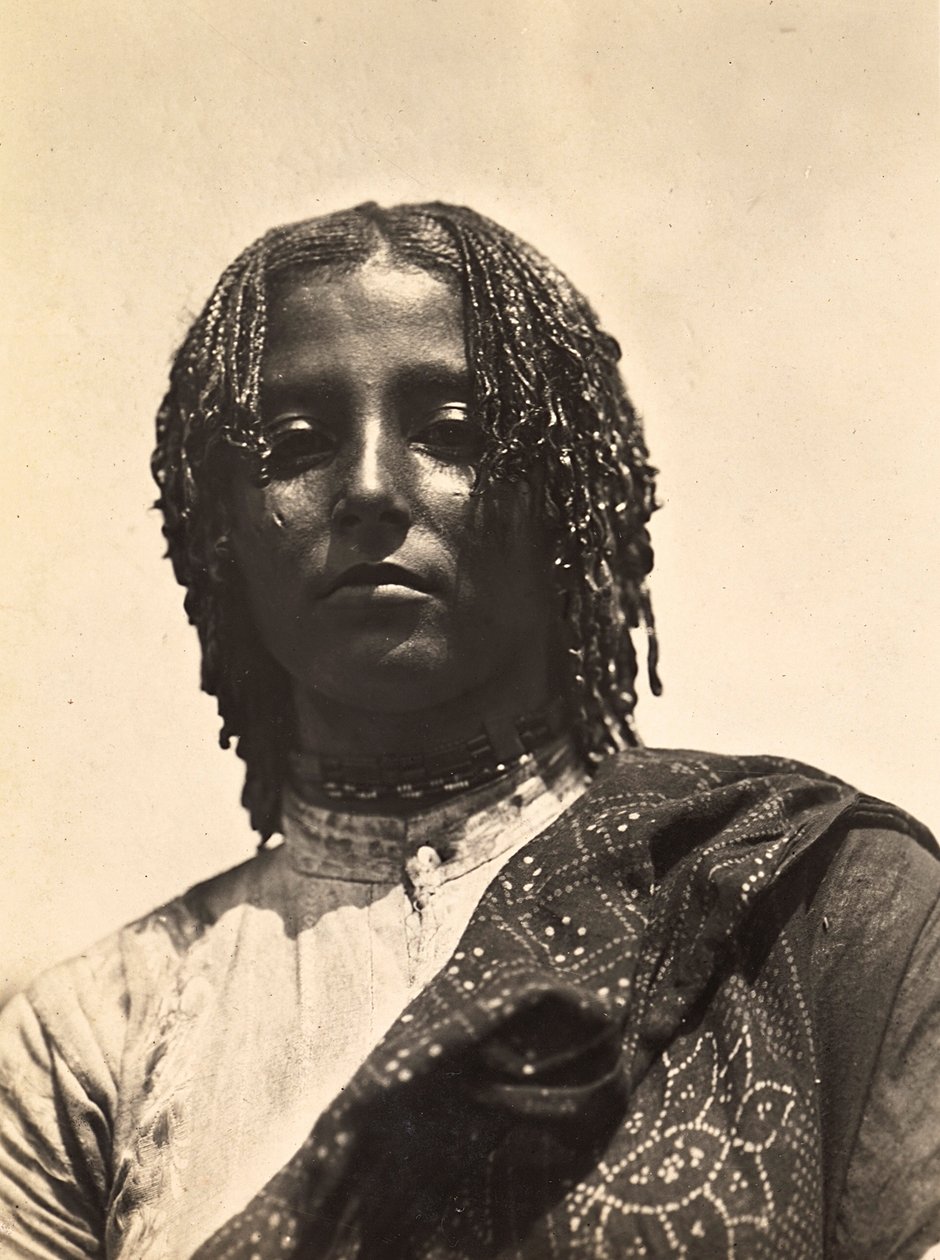 „Birodalom építése” a fasiszta korban: lány az At Temariam törzsből, 1936.09.05. (f/w fotó) alkotó: Modestino Baldinetti
