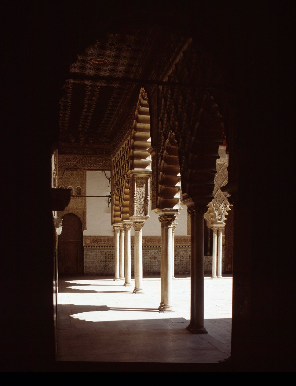 Art mudejar: kilátás a Hölgyek udvarára (Patio de las Doncellas) alkotó: Mudejar School