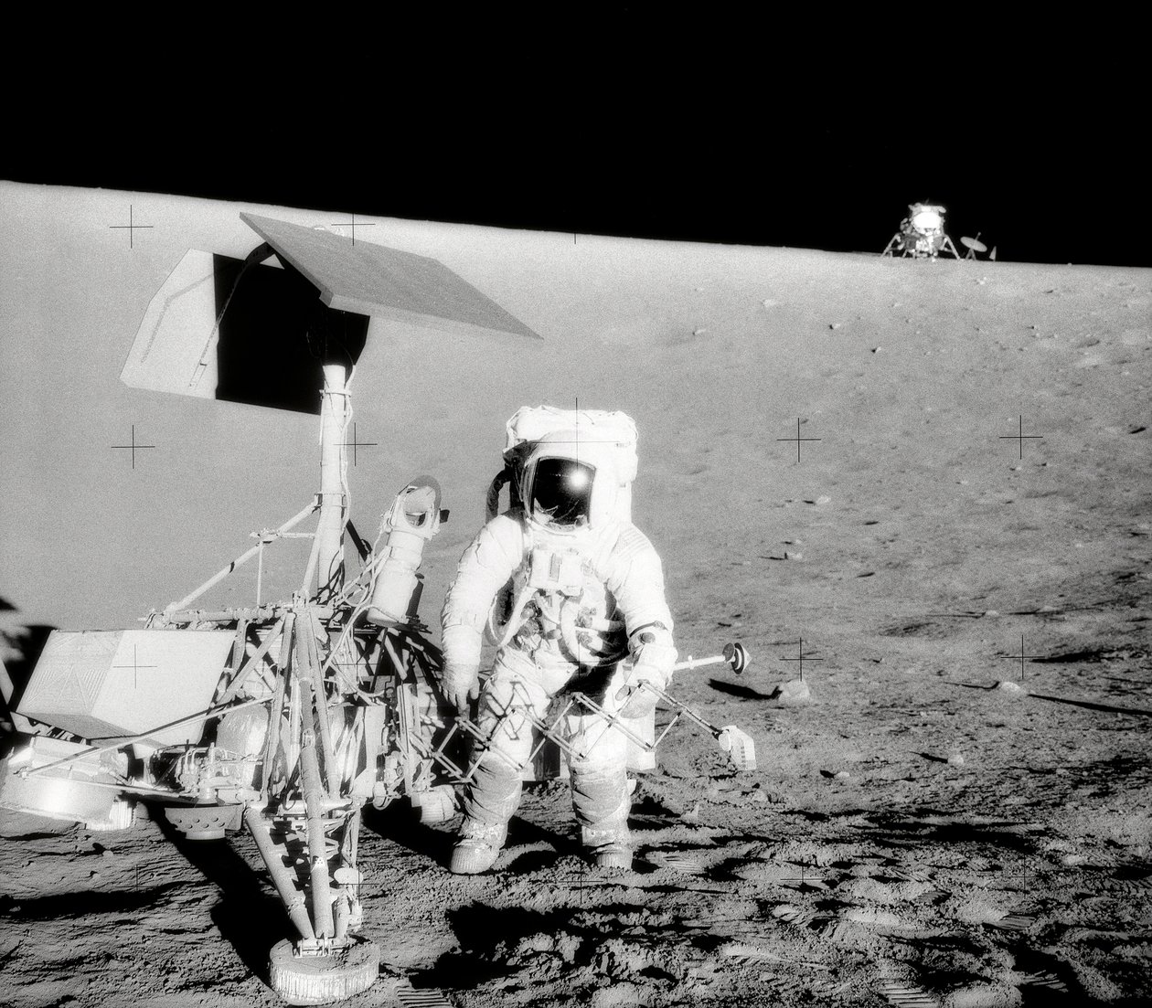 Apollo 12 – NASA, 1969. alkotó: NASA Images