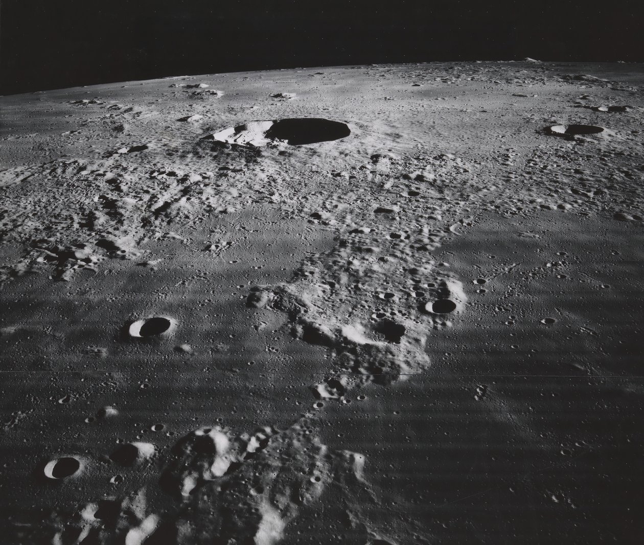 Kráter Kepler és környéke, 1967. alkotó: NASA Images