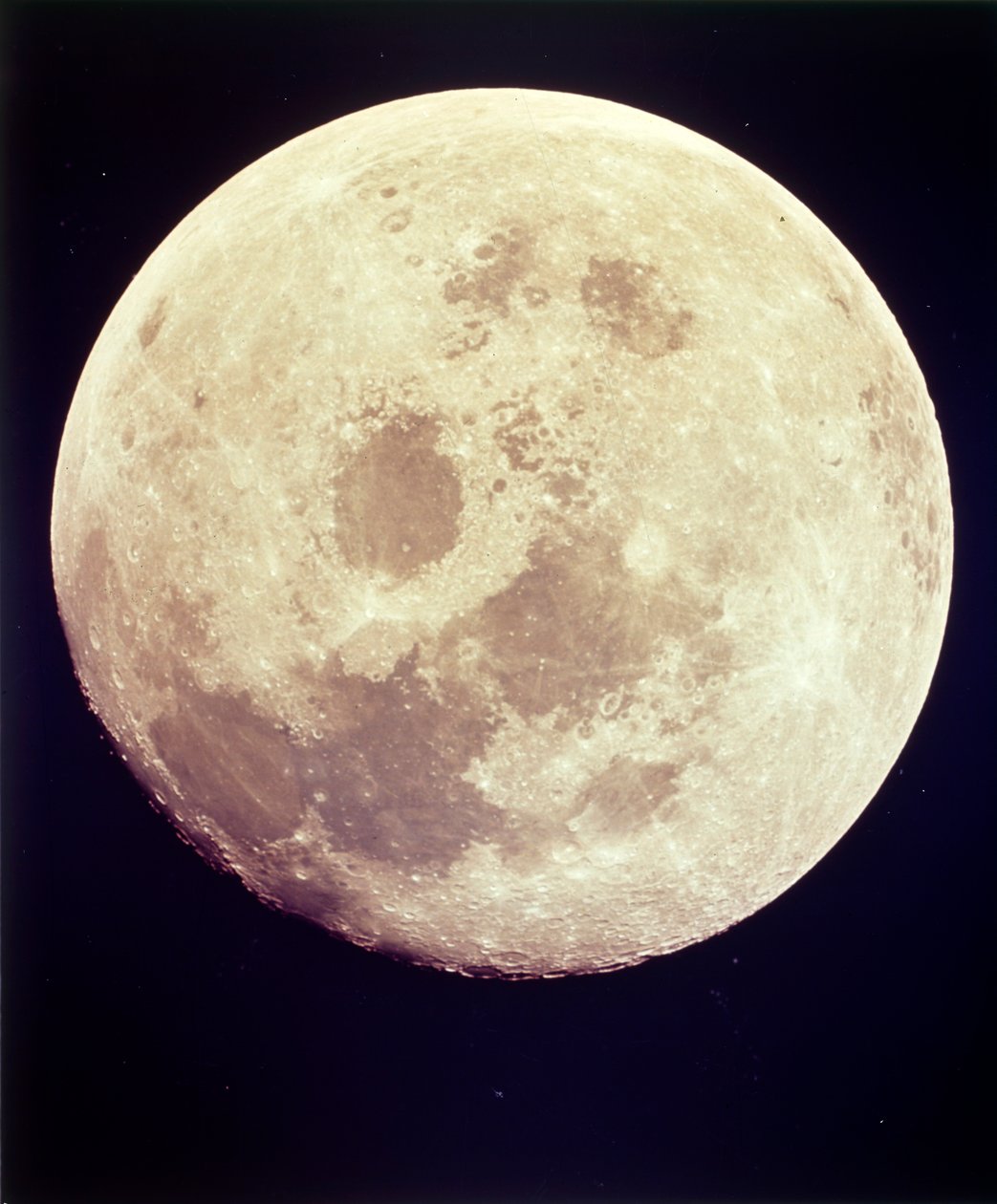 A Hold, Apollo II küldetés, 1969. július. alkotó: NASA Images
