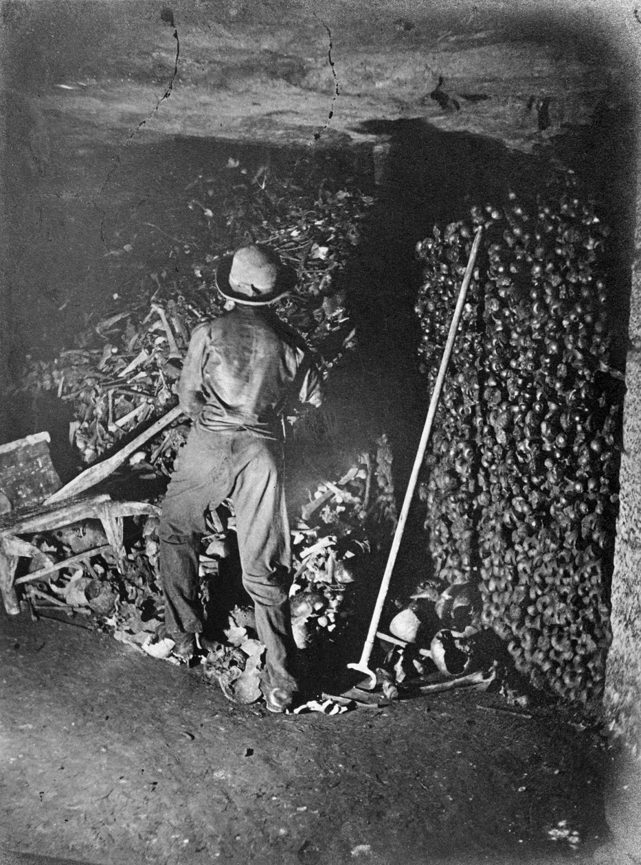 Katakombák belseje, Párizs, 1861 alkotó: Nadar