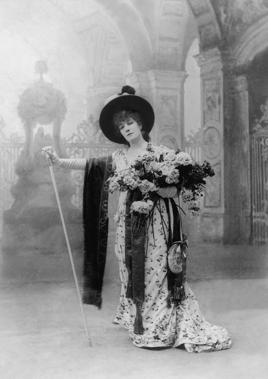 Sarah Bernhardt Victorien Sardou La Tosca című darabjának címszerepében, Párizs, 1887 alkotó: Nadar