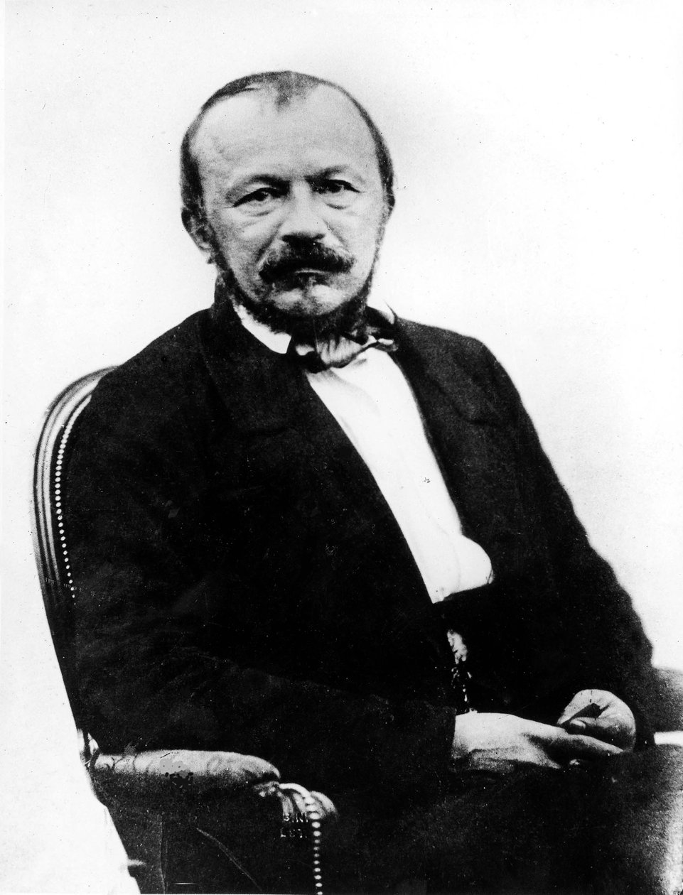 Gerard de Nerval (1808-1855) francia regényíró, a kép a Disderi Albumból (n.16, 9. oldal) alkotó: Nadar