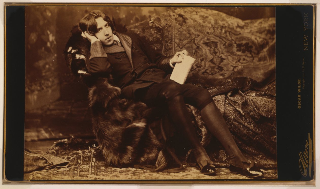 Oscar Wilde portréja, 1822 körül (szepia fotó) alkotó: Napoleon Sarony