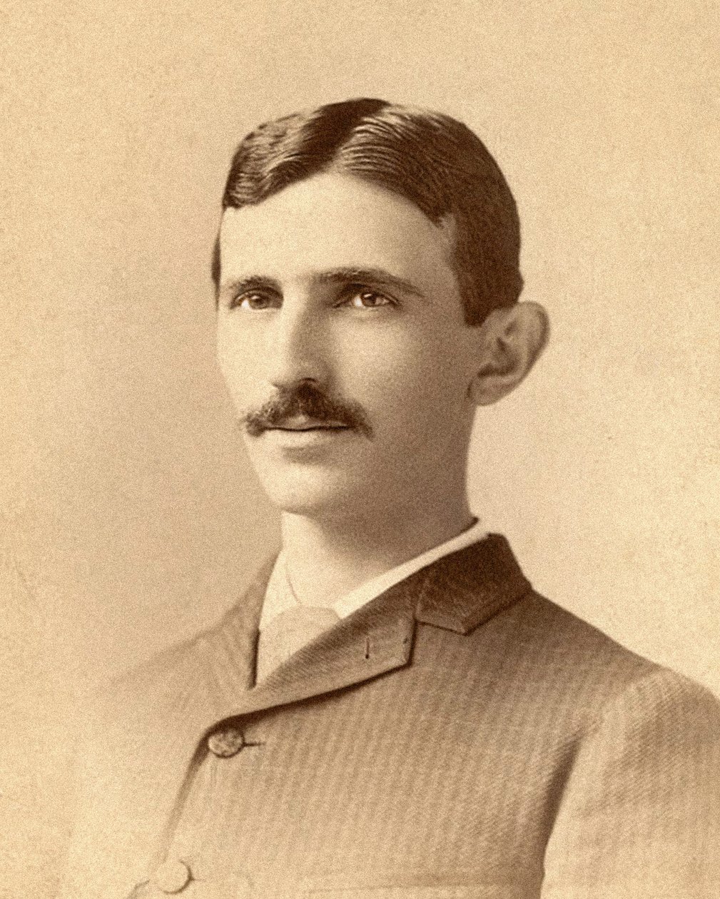 Nikola Tesla portréja 1885 körül alkotó: Napoleon Sarony
