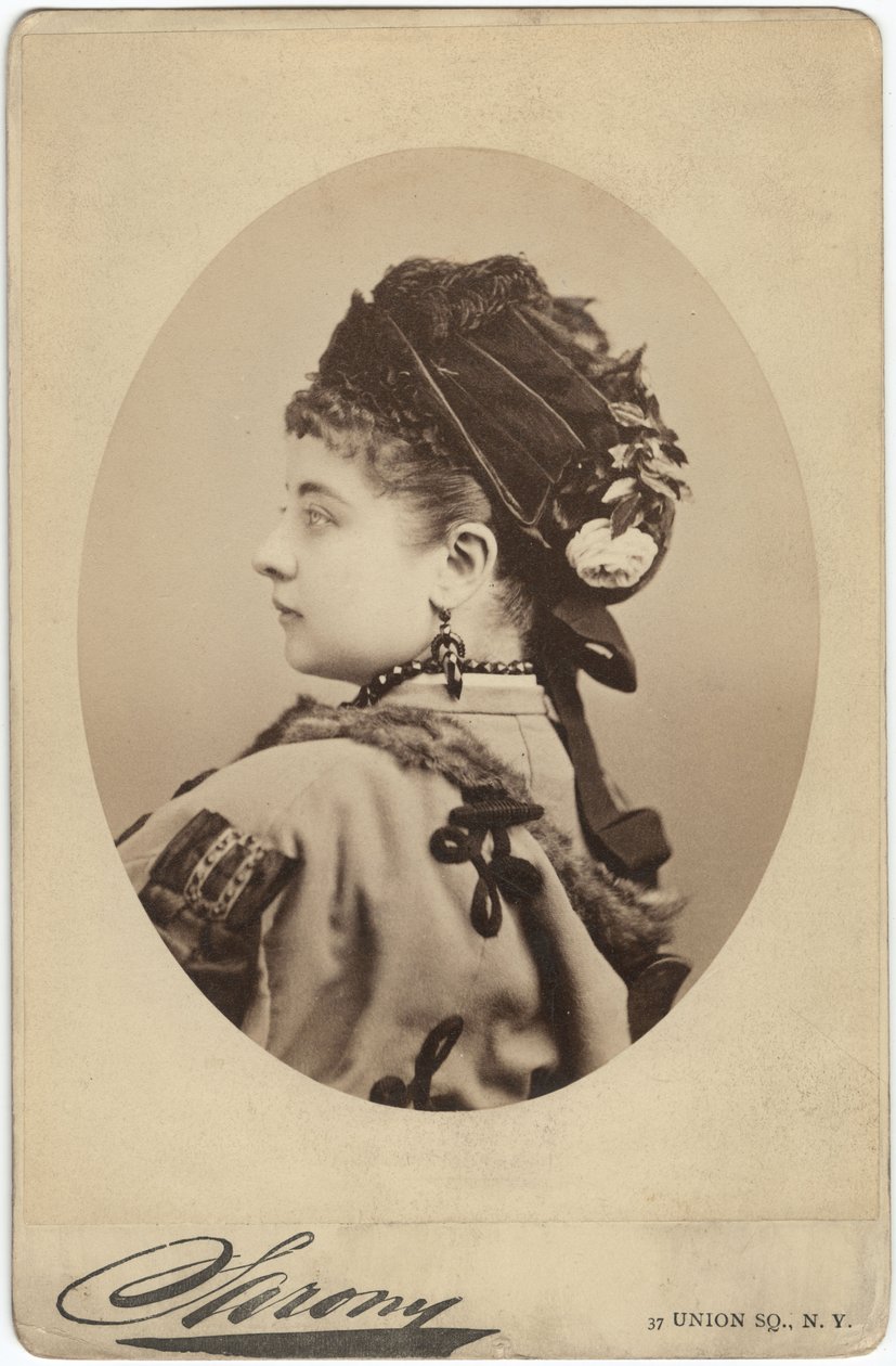 Pauline Lucca portréja 1841-1908 alkotó: Napoleon Sarony