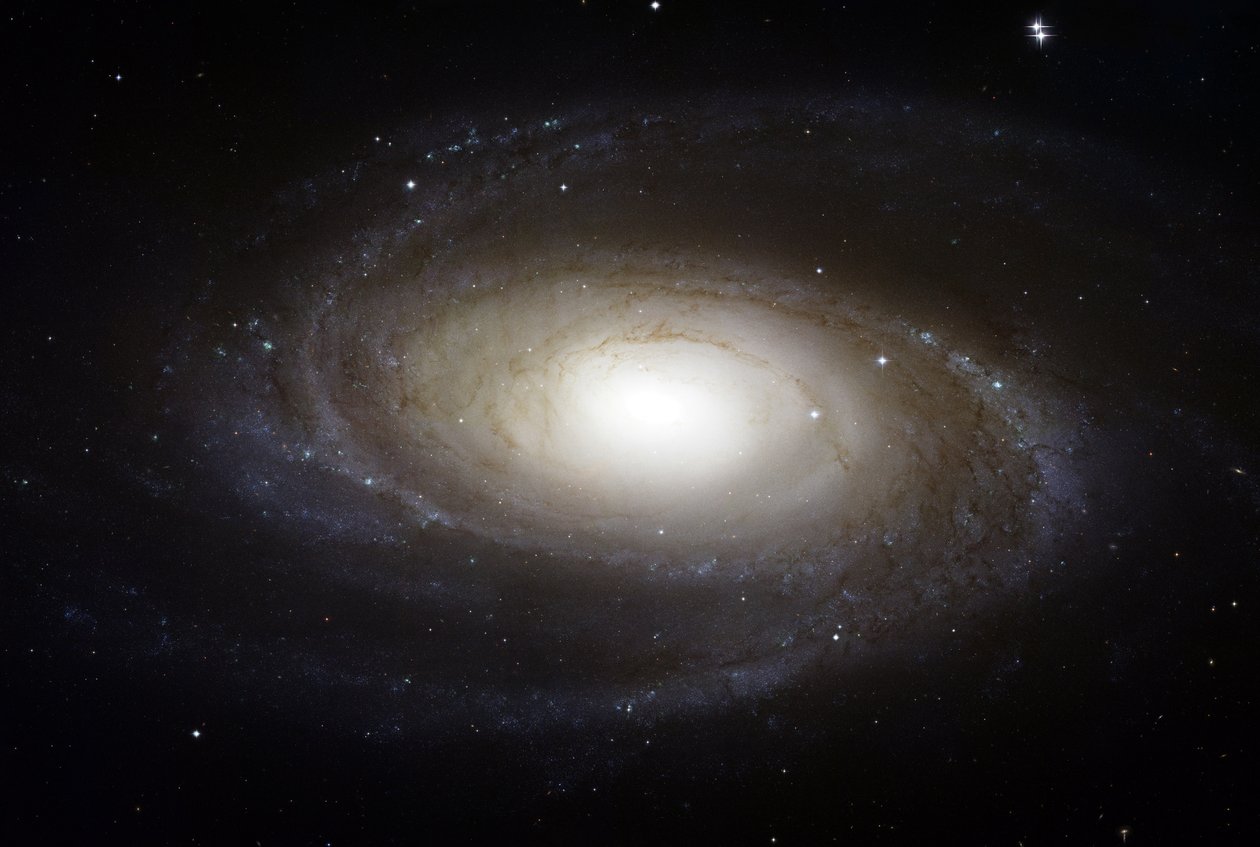 Bright Spiral Galaxy M81 a Hubble teleszkópból nézve. Köszönet a NASA-nak. Tudomány Csillagászat Csillagűr alkotó: National Aeronautics and Space Administration National Aeronautics and Space Administration