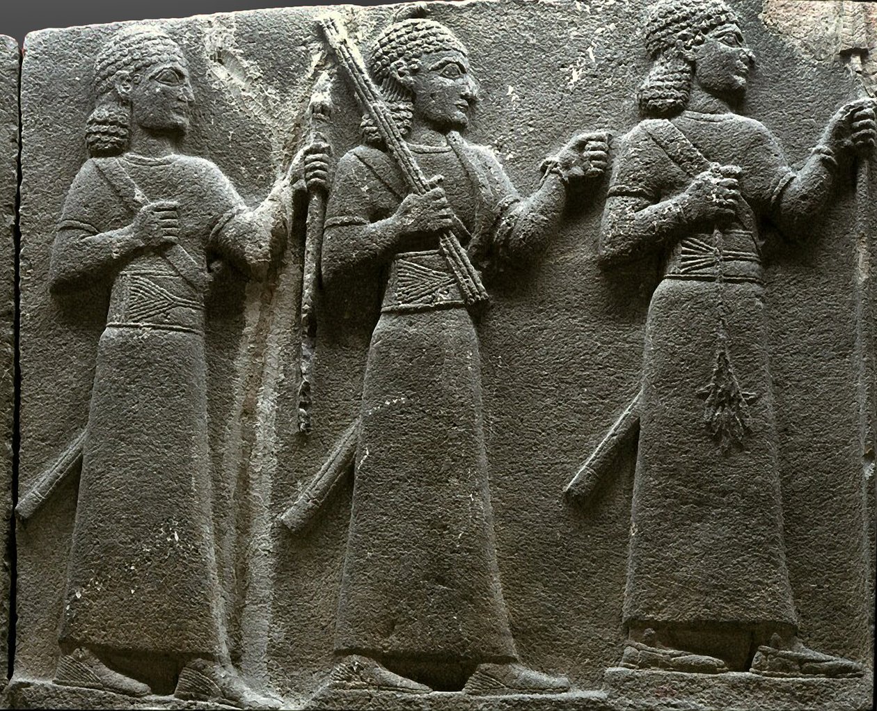 Hettita udvari tisztviselőket ábrázoló dombormű Törökország kőből alkotó: Neo Hittite