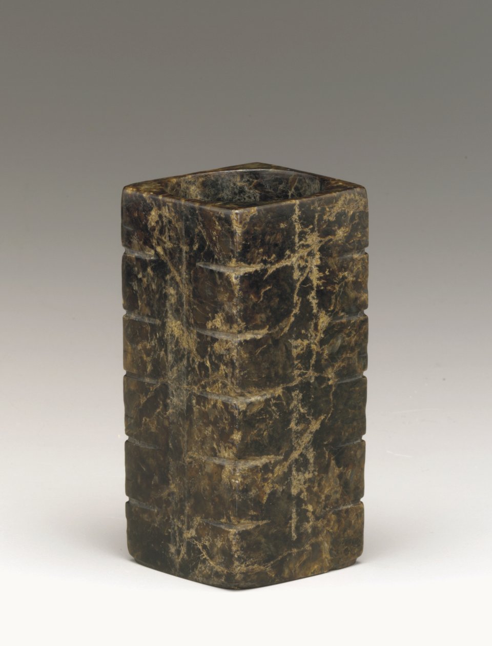 Tall tube (cong) Lake Tai region, Liangzhu culture, 3300-2250 BC (jade) alkotó: Neolithic Period Chinese School