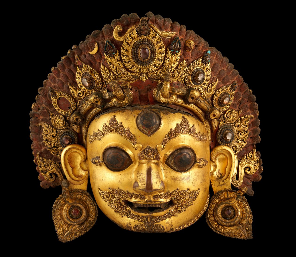 Bhairava feje, kb. 16. század (aranyozott rézzel és hegyikristállyal festve) alkotó: Nepalese School