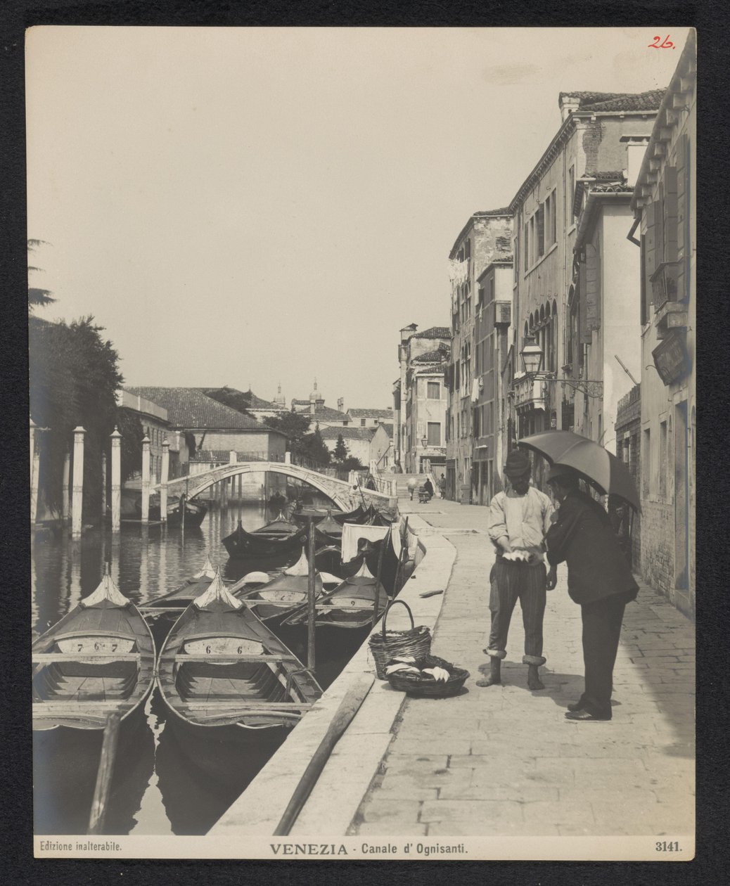 Gondolák a Canale di Ognissanti-n Velencében Velence – Canale d