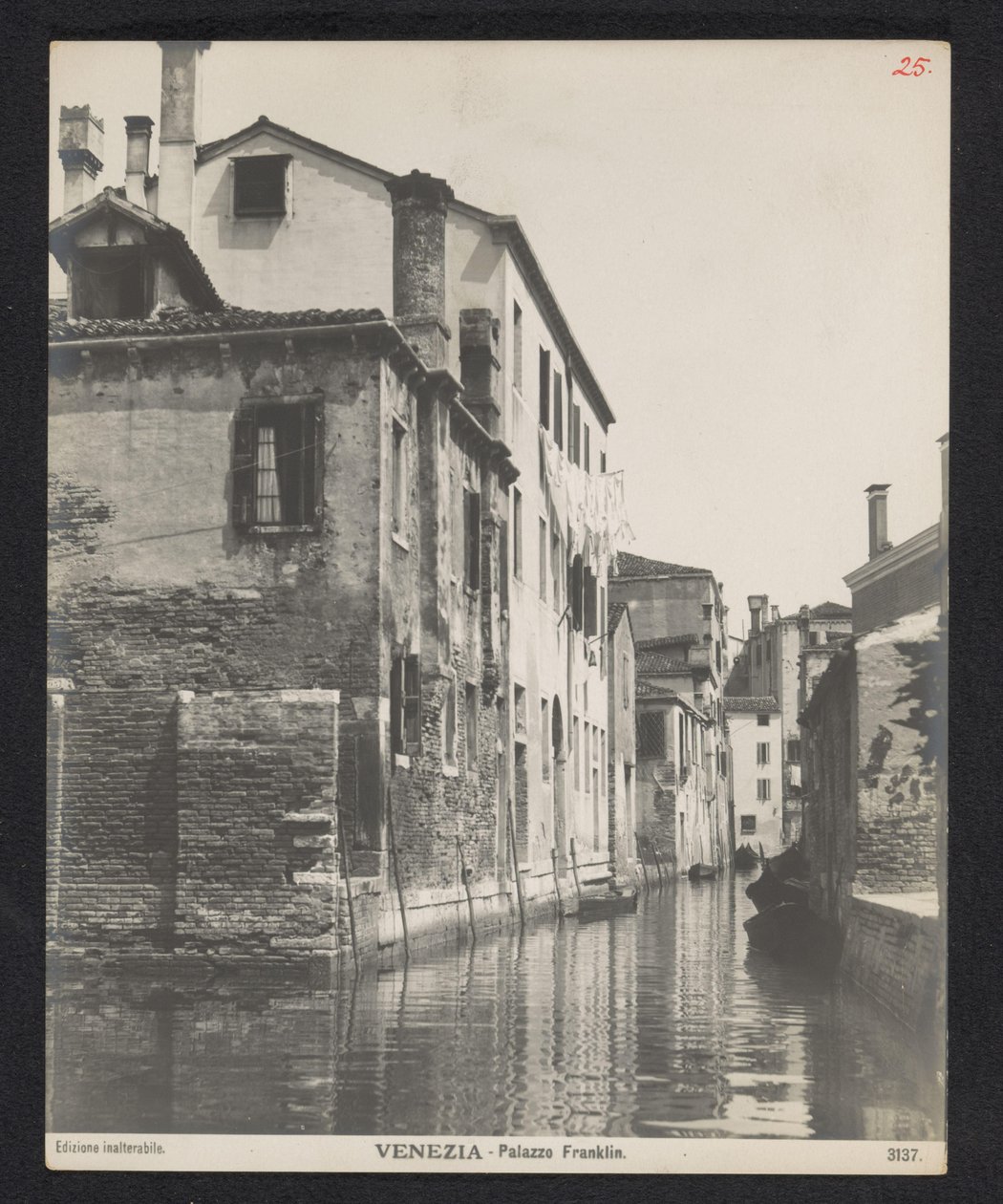 Csatorna Velencében Velence - Palazzo Franklin (cím a tárgyon) alkotó: Neue Photographische Gesellschaft