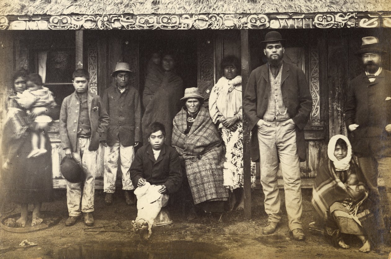 Menekültek Te Wairoából és mások, 1886 (albumnyomat) alkotó: New Zealander Photographer