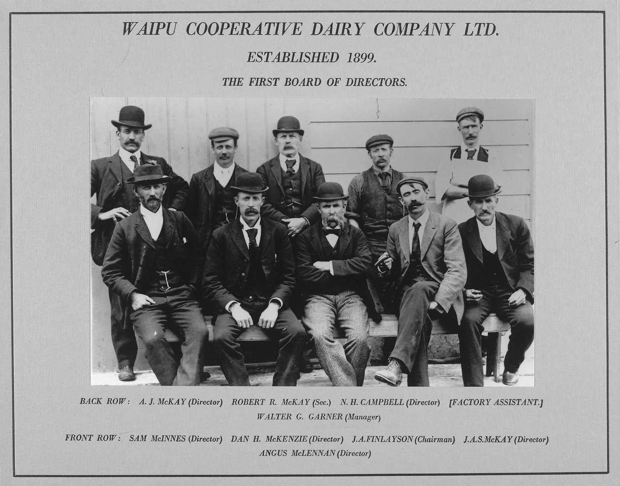A Waipu Cooperative Dairy Company első igazgatósága, 1899 alkotó: New Zealander Photographer