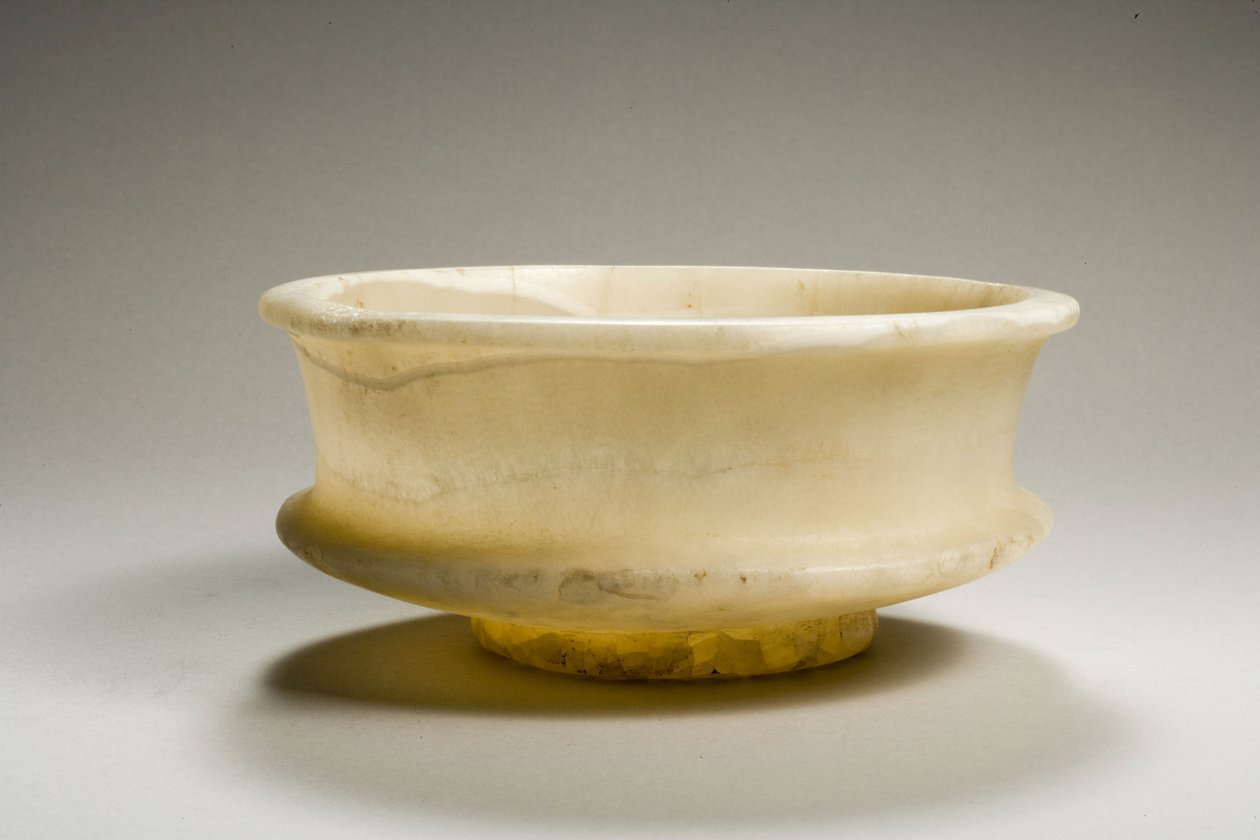 Tazza, 18-19. dinasztia, ie 1540-1186 (alabástrom) alkotó: New Kingdom Egyptian