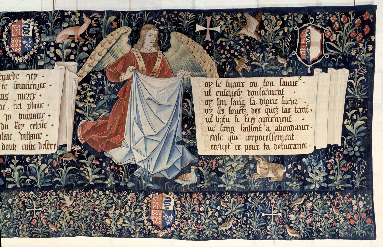 A Jelenések akasztása (1373-1383), a szenvedés eszközeit hordozó angyalok. Nicolas Bataille (1330-1405) kárpitja alkotó: Nicolas Bataille