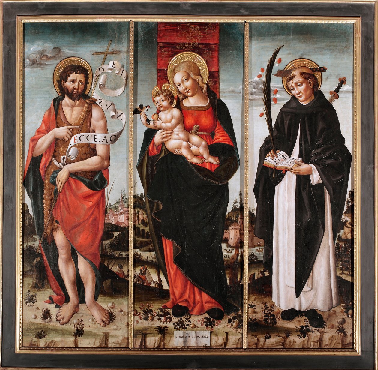 Szűz és gyermek Keresztelő Szent János és Veronai Szent Péter között (Pietro Martire vagy Pietro da Verona, kb. 1205-1252) (Szűz gyermekével Keresztelő Szent Jánossal és Veronai Péterrel) Triptyqye (Triptichon) Niccolo da Cremona festménye alkotó: Nicolo da Cremona