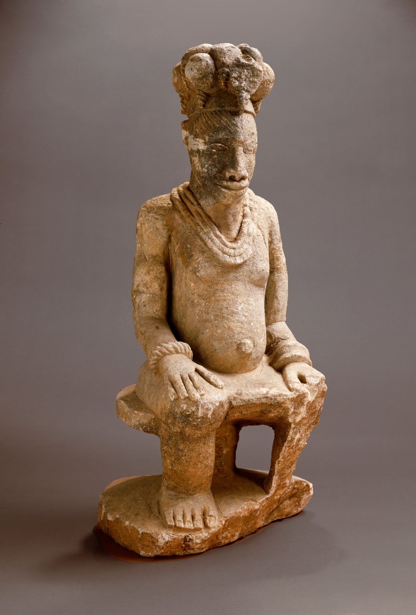 Ülő figura, Esie, 1850 előtt (szappankő) alkotó: Nigerian