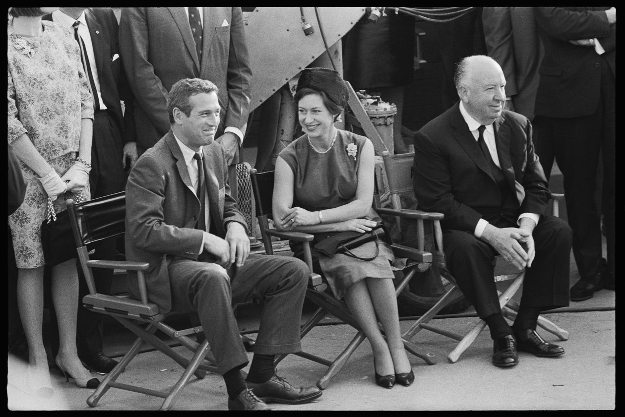 Paul Newman, Margaret hercegnő és Alfred Hitchcock a „Torn Curtain” forgatásán alkotó: Orlando Suero