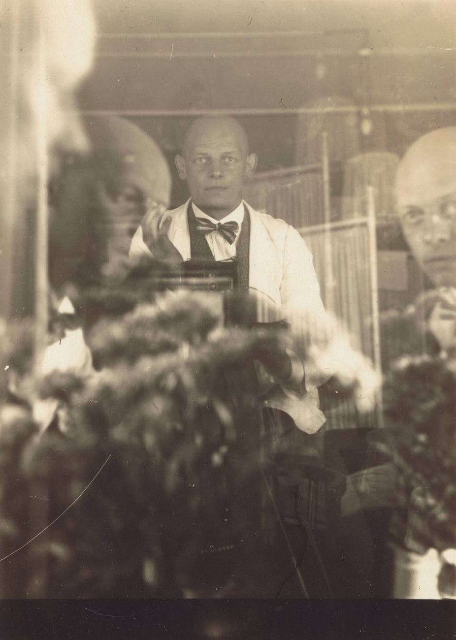 Oskar Schlemmer a Prellerstrasse-i műteremben alkotó: Oskar Schlemmer