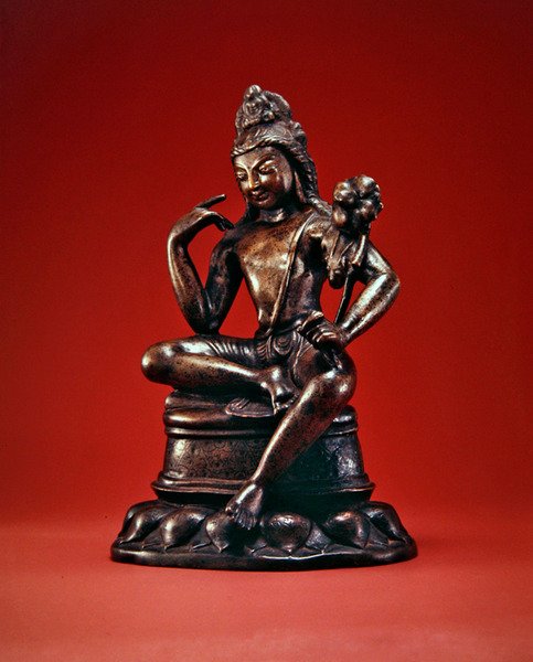 Padmapani Lokeshvara meditációban ül, a 7. század első felében (ezüsttel és rézzel kirakott bronz) (lásd még: 394853) alkotó: Pakistani School