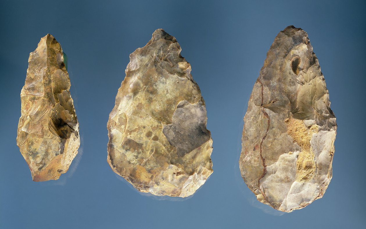 Három kovakőszerszám alkotó: Paleolithic