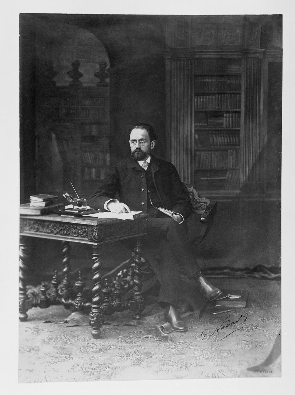 Emile Zola (1840-1902) dolgozószobájában alkotó: Paul Nadar