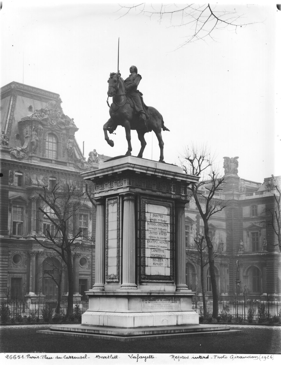 Lafayette tábornok (1757-1834) emlékműve 1899-1907 (bronz) alkotó: Paul Wayland Bartlett